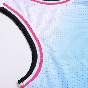 Uniforme de Baloncesto Personalizado de Alta Calidad – Camiseta y Pantalones Cortos Sublimados 100% Poliéster - Product Image 3