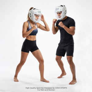 Compre Nuestro Casco Blanco con Rejilla Facial Extraíble - Product Image 1