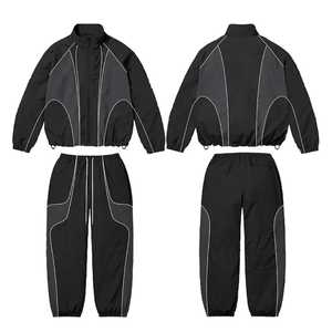 Ensemble de survêtement unisexe style color block avec fermeture éclair intégrale, poches latérales, coupe sportive automne, coupe adulte, coupe-vent mi-lourd - Product Image 1