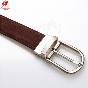 Ceinture en cuir pour homme, fabriquée en cuir robuste avec boucle réglable, parfaite pour les affaires et l'usage quotidien. - Product Image 5