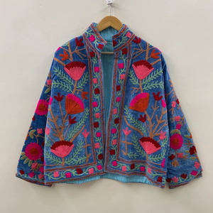 Veste en velours brodée à la main, broderie florale, manteau d'hiver, style bohème ethnique, vêtement d'extérieur de luxe, prix d'usine, commande en gros - Product Image 1