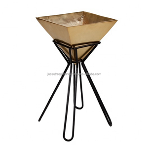 Modern Style Metal Sheet <b>Planter</b> With <b>Gold</b> Powder Coating Finishing Rectangular Shape With Black Stand For Garden Decoration - Product Image 2