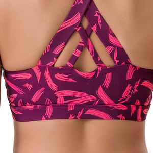 Sujetadores Deportivos Ligeros de Talla Grande para Correr y Yoga con Ajuste Seguro, Libertad de Movimiento y Logotipo Frontal - Product Image 5