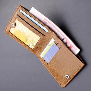 Portefeuille en cuir véritable vintage personnalisé en noir marron Usine directe Personnalisable Mode pour hommes Portefeuille à deux volets - Product Image 3