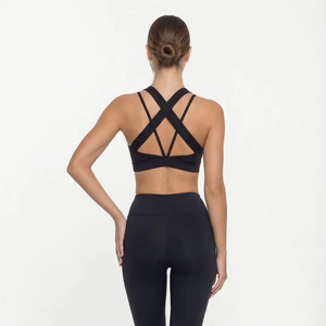 Ensemble de vêtements de sport 2 pièces pour femmes, doux comme du beurre - Soutien-gorge de sport en maille croisée et leggings taille haute - Product Image 4