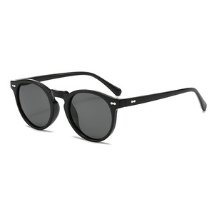 Hot Selling 2025 Popular Custom logo Classic Literary Vintage Glasses UV400 Unisex Small Frame Simple Rivet Polarized <b>Sunglasses</b> - Product Image 6