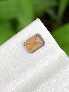 แทนซาไนต์สีน้ำตาลทองธรรมชาติแบบสองสี ไม่ผ่านการอบ หินแทนซาไนต์หายากสำหรับทำเครื่องประดับ ขายส่ง - Product Image 2