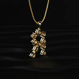 Nouveau design de pendentif en diamant CVD de laboratoire en forme de R, avec couleur D-E et clarté VVS-VS, certifié IGI, provenant d'Inde. - Product Image 5