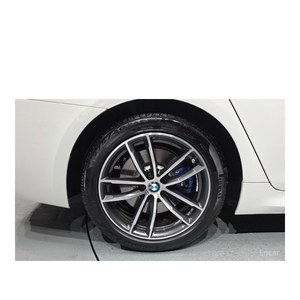 BMW Serie 5 520i M Sport, Modelo Abril 2023, con 13,292 km, Volante a la Izquierda, Caja de Cambios Automática - Product Image 5