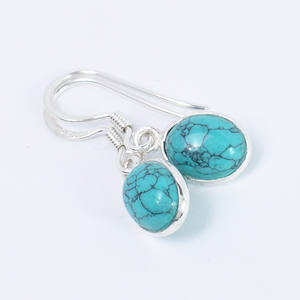 Pendientes Colgantes de Plata de Ley 925 Hechos a Mano al por Mayor con Bisel y Gema Ovalada de Turquesa Sintética, de Moda - Product Image 4