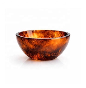 Colección Artesanal: Frutero de Resina Rosa Ecológico, Moderno y de Lujo con Cuchara y Tazones Pequeños para Fiestas - Product Image 6
