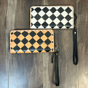 2025 nouveau haute qualité usiné à la main en cuir véritable noir et blanc motif à carreaux bracelet portefeuille porte-carte pochette pour femmes - Product Image 5