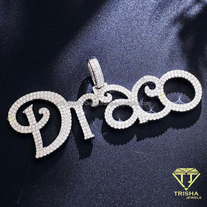Colgante con Nombre Draco de Diamante Moissanite Premium, Diseño de Letra Personalizada, Brillante y Deslumbrante, Joyería Hip Hop - Product Image 5