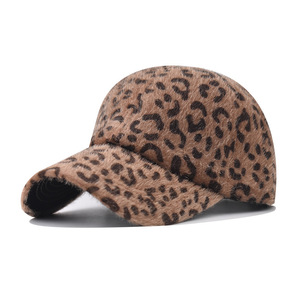 Casquette de baseball imprimé léopard 6 panneaux ajustée unisexe, chapeau tendance pour adultes, usage décontracté, toutes saisons, en velours acrylique - Product Image 2