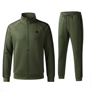 Vêtements de sport pour homme, ensemble de survêtement léger avec veste zippée intégrale pour un style de vie actif et l'entraînement - Product Image 1