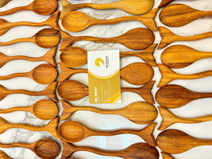 Cuchara de Madera con Forma de Cola de Pez Natural, Hecha a Mano en Vietnam, Utensilios de Cocina Ecológicos, Proveedor de Exportación al por Mayor - Product Image 2