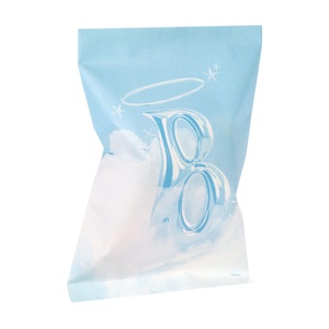 Llavero de Peluche Original Bratzz Bratziez Iconz Seriez, Caja Sorpresa con Figura Coleccionable para Fanáticos del Anime y la Moda - Product Image 6