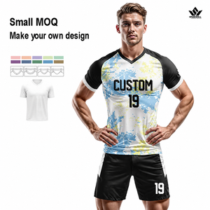 Camiseta de Fútbol Sublimada Personalizada para Hombre, Cuello en V, Manga Corta, Poliéster que Absorbe la Humedad, Ajuste Atlético, Ropa Deportiva para Equipos de Todas las Temporadas - Product Image 1