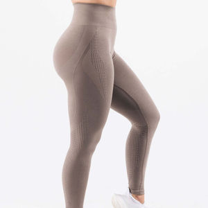 Leggings de Yoga Premium RTS, Largos hasta el Tobillo, Material Ligero y Transpirable, Costuras Resistentes, Cintura Flexible, Fáciles de Usar - Product Image 3