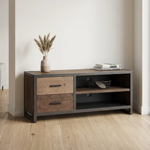 Table de chevet en bois massif Sindi avec porte coulissante à tambour, finition naturelle, style scandinave, mobilier haut de gamme pour chambre à coucher et hôtel - Product Image 1