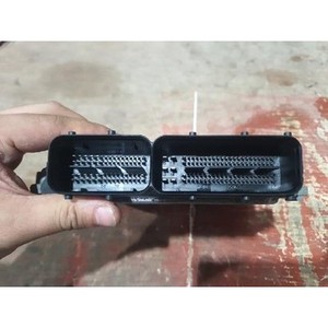 ECUs y Módulos de Computación Usados Forte 391242B140 - Product Image 2