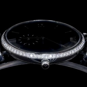 Montre mécanique de luxe moderne pour homme, boîtier en acier inoxydable 40 mm, cadran en verre, mouvement analogique ETA, verre saphir, résistante à l'eau - Product Image 3