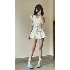 Falda acampanada caqui transpirable de cintura alta para mujer con pantalones cortos de seguridad - Ajuste regular, cintura elástica, muestra gratuita disponible - Product Image 5