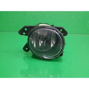 Luz Antiniebla Usada Clase B Izquierda A2518200756 - Product Image 1