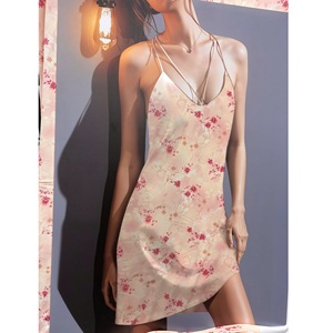 Pyjamas unis en polyester, personnalisés, imprimés, pour femmes et hommes, 150 cm, tissés, vêtements de détente, tissu latin, fabriqués au Vietnam - Product Image 2