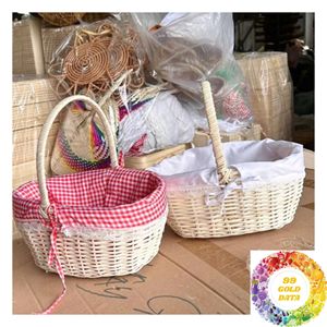 Panier de pique-nique en rotin artisanal avec ou sans couvercle, grand et petit panier tissé avec poignée pour événements en plein air et camping - Product Image 3