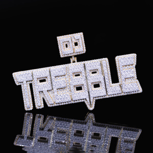 Pendentif de luxe imitation diamant CZ glacé - Product Image 3