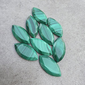 Pierre précieuse en malachite véritable, taillée en tablette, calibrée, à dos plat |   Pierre en forme de marquise pour la fabrication de bijoux, toutes tailles disponibles - Product Image 2