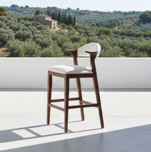 Chaise de bar Qui en teck massif, finition naturelle, style scandinave moderne, qualité commerciale supérieure, design personnalisé, écologique, durable, pour café - Product Image 4