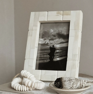 Cadre photo vintage 4x6 fait à la main avec incrustation d'os de haute qualité Logo personnalisé dernier cadre photo de famille à vendre - Product Image 1