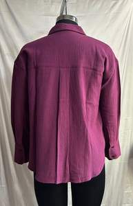 Blusa Elegante de Mezclilla con Lavado Vintage, Cuello Redondo, Manga Larga, Ajuste Cómodo para Fiestas Casuales y Moda de Oficina - Product Image 4