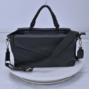 Premium Quality Fashion <b>Portable</b> Black Faux Leather Women's Shoulder Bag Geometric Pattern Twisted Handle Pearl Chain <b>Lock</b> - Product Image 2