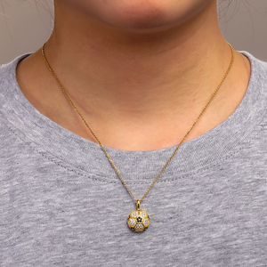 Collier pendentif ballon de football en diamant de laboratoire, chaîne en argent 925 plaqué or pour hommes et femmes, bijoux de sport en diamant certifié, cadeau - Product Image 4