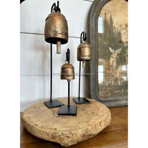 Campanas rústicas Navidad vacaciones artesanías decorativas Decoración de mesa campana antigua con soporte Juego de 3 campanas de granja juegos de regalos - Product Image 1