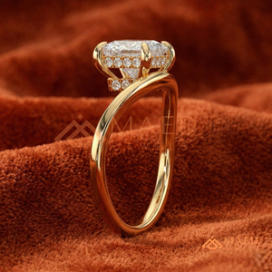 14K Yellow Gold Princess Cut Diamond Engagement <b>Ring</b> - Modern <b>Split</b> Shank Solitaire - Product Image 2