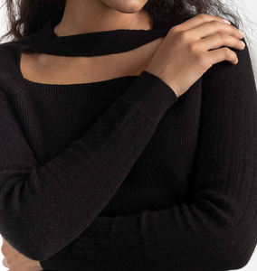 Suéter Cárdigan de Algodón de Diseño OEM para Mujer, Cálido, de Lana, con Botones al Frente, Hombros Caídos, Cierre con Botones - Product Image 5