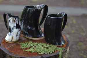 Jarra Vikinga Artesanal de Cuerno Natural de Búfalo, Jarra Medieval para Cerveza con Asa, Taza Rústica para Beber Cerveza o Hidromiel - Product Image 4