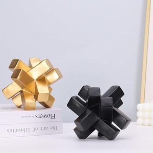 Escultura de Nudo Dorado Hecha a Mano, Adorno Decorativo de Metal Moderno para Mesa, Decoración para el Hogar, Adorno para Sala de Estar, Oficina o Estante - Product Image 5