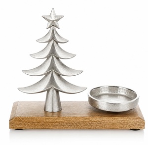 Estatua de árbol de Navidad de metal plateado con portavelas sobre base de madera – Elegante adorno decorativo para mesa navideña - Product Image 1