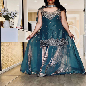 Exclusivo Conjunto de Kurti Sharara Gharara de Seda Azul India y Pakistaní, Tela Magnífica de Diseñador, Personalizable, Ropa Étnica para Bodas y Fiestas - Product Image 2
