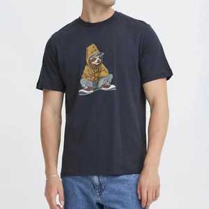 ผู้ผลิตเสื้อยืด OEM ผู้ชายโดยตรงจากปากีสถาน เสื้อยืดผู้ชายออนไลน์ ผ้าฝ้าย 100% เสื้อยืดโอเวอร์ไซส์สำหรับฤดูร้อน เสื้อยืดพิมพ์ลายตามสั่ง ฯลฯ - Product Image 5