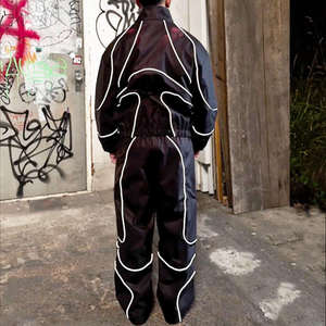 Ensemble de survêtement technique réfléchissant avec veste coupe-vent à capuche et pantalon de jogging pour homme, tenue de sport de plein air, streetwear - Product Image 4