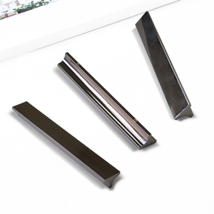 Tirador de Borde de Aleación de Aluminio Arquitectónico de Alta Calidad, Herraje Moderno Minimalista para Gabinetes de Cocina, Baño y Comedor - Product Image 3