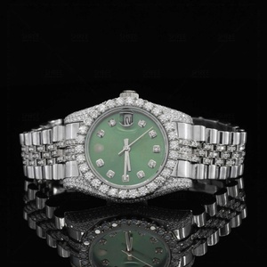 Montre pour homme à mouvement à quartz, date, cadran rond vert, verre rétro, diamant moissanite luxueux, bicolore, à prix bas - Product Image 1