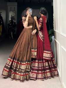 Conjunto de Lehenga Chanderi Marrón Puro con Borde de Tejido Zari, Traje Lehenga Choli para Bodas y Festivales para Mujer - Product Image 3