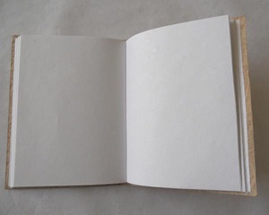 Diario de Cuero con Cubierta de Papel de Algodón Hecho a Mano de Color Marrón Estilo Antiguo, Libre de Ácido, con Diseño Repujado - Product Image 3